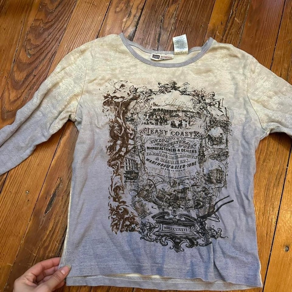 Y2k Faded Flory quarter sleeve tee